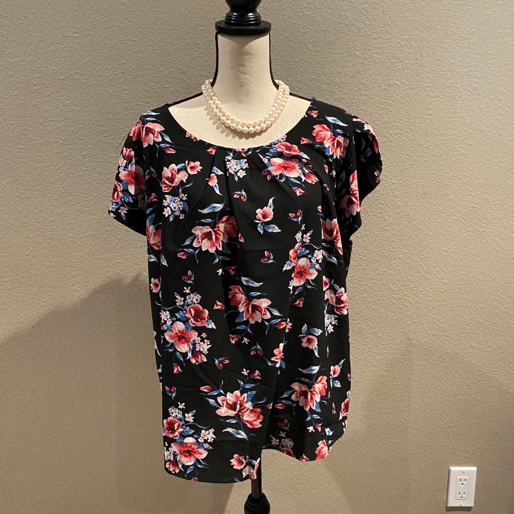 Women’s Floral Blouse